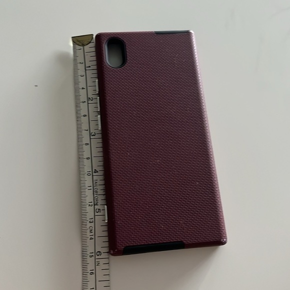 Sony Xperia XA1 Wallet Case, hard shell cell phone back cover, burgundy - Picture 8 of 12